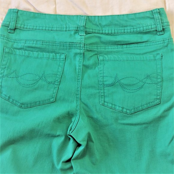 Faded Glory Denim Cuffed Shorts, size 10 - Picture 3 of 5